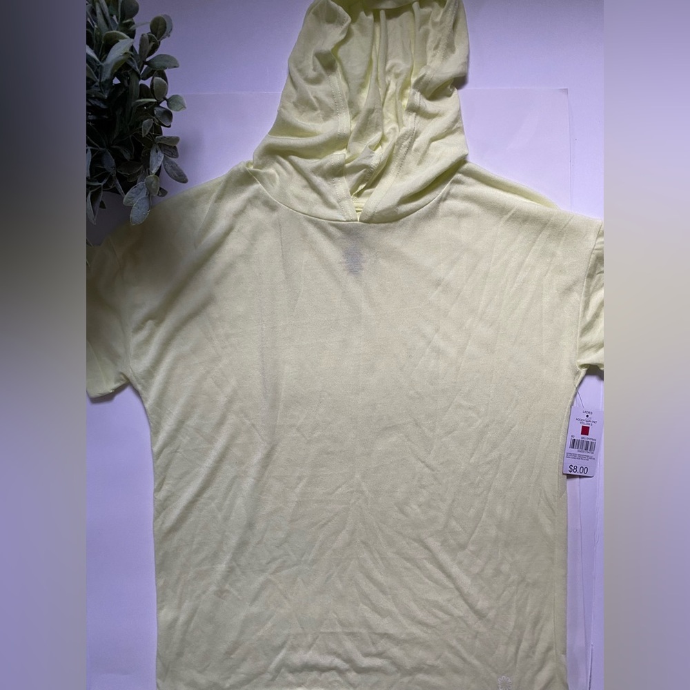 T - Shirt Bundle of 6 - Picture 7 of 8